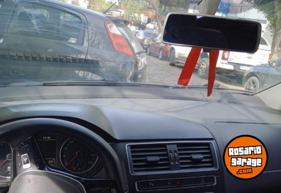 Autos - Volkswagen Suran Highline 2018 Nafta 73000Km - En Venta