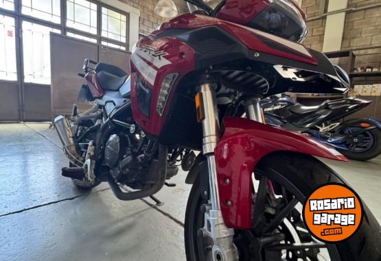Motos - Benelli TRK 251 2020 Nafta 4500Km - En Venta
