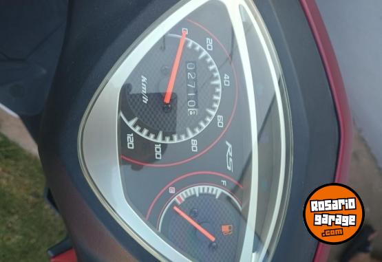 Motos - Zanella Scooter styler RS 150 2024 Nafta 2800Km - En Venta