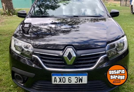 Autos - Renault Logan 2023 GNC 176000Km - En Venta