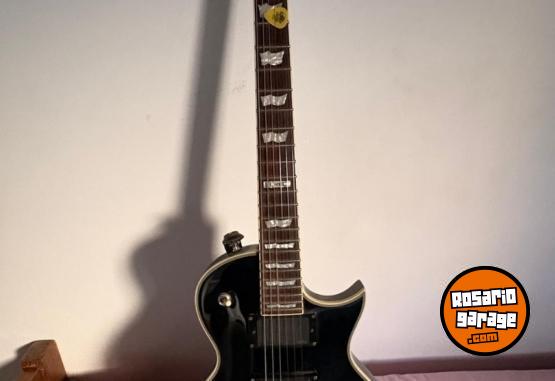 Instrumentos Musicales - Guitarra LTD con estuche rígido - En Venta