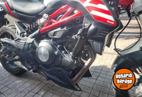 Motos - Benelli Tnt 302 s 2022 Nafta 28000Km - En Venta