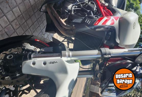 Motos - Benelli Tnt 302 s 2022 Nafta 28000Km - En Venta