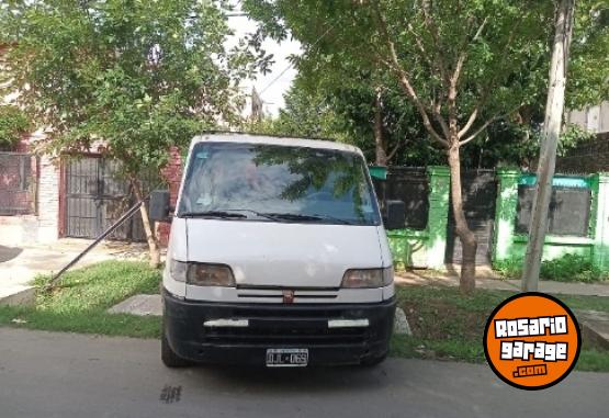 Utilitarios - Fiat Ducato 2001 Diesel 30000Km - En Venta