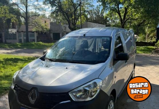 Utilitarios - Renault Kangoo 1.5 DCI 2023 Diesel 24000Km - En Venta