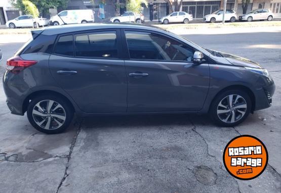 Autos - Toyota YARIS XLS PACK CVT 2021 Nafta 80000Km - En Venta
