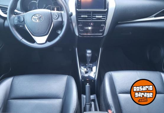 Autos - Toyota YARIS XLS PACK CVT 2021 Nafta 80000Km - En Venta