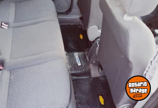 Autos - Chevrolet Meriva 2011 GNC 300000Km - En Venta