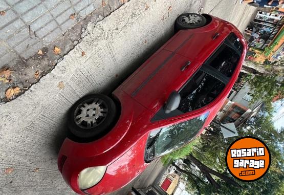 Autos - Ford Fiesta 2005 GNC 200000Km - En Venta