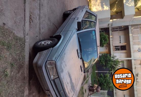 Autos - Renault 9 1993 GNC 130000Km - En Venta