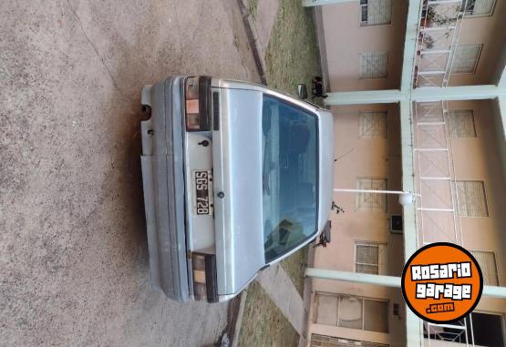 Autos - Renault 9 1993 GNC 130000Km - En Venta