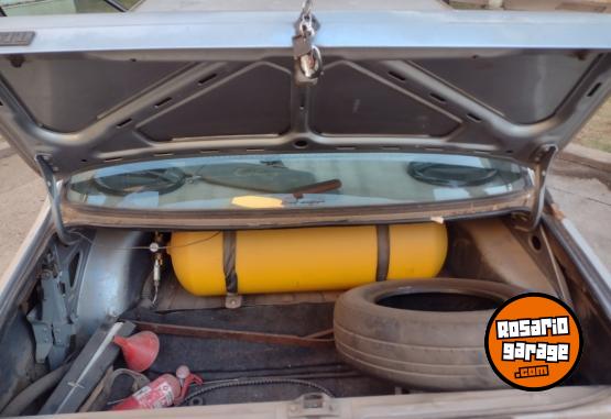 Autos - Renault 9 1993 GNC 130000Km - En Venta