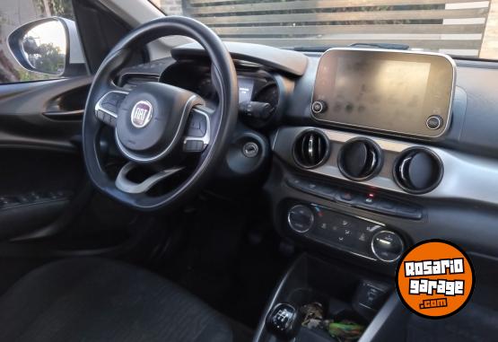 Autos - Fiat Cronos 2020 Nafta 100000Km - En Venta