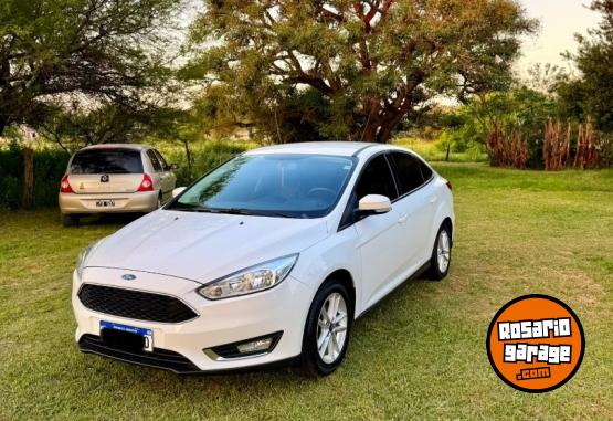Autos - Ford Focus 2016 Nafta 141000Km - En Venta