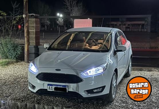 Autos - Ford Focus 2016 Nafta 141000Km - En Venta