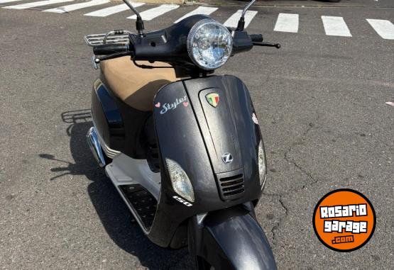 Motos - Zanella Styler Exclusive 150 2016 Nafta 13000Km - En Venta