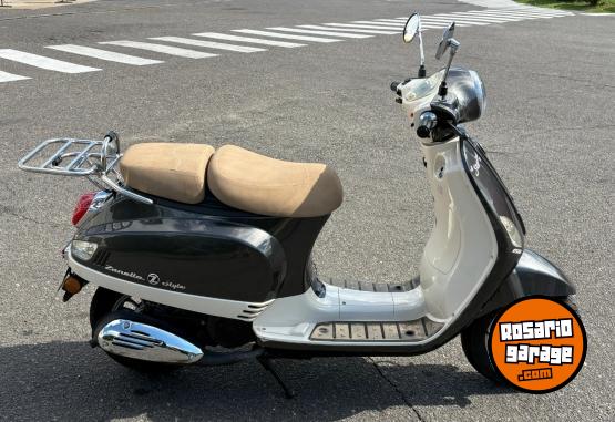 Motos - Zanella Styler Exclusive 150 2016 Nafta 13000Km - En Venta