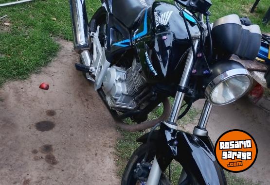 Motos - Honda Twister 2015 Nafta 100000Km - En Venta