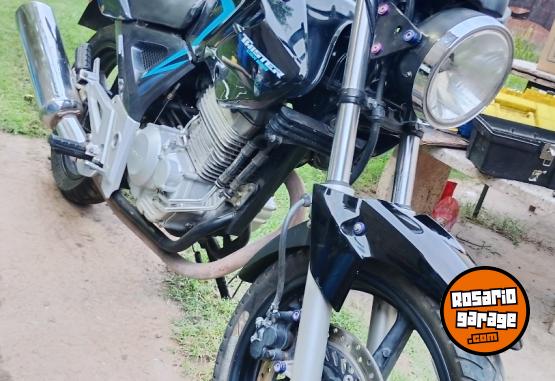 Motos - Honda Twister 2015 Nafta 100000Km - En Venta