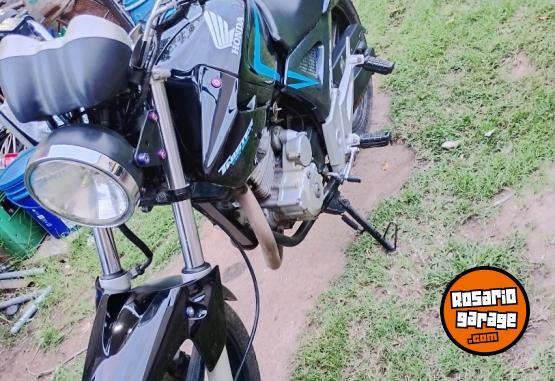 Motos - Honda Twister 2015 Nafta 100000Km - En Venta