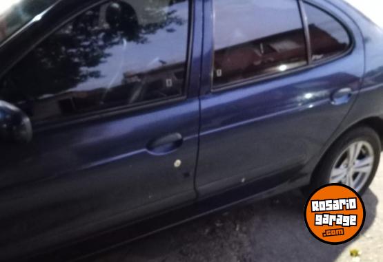 Autos - Renault Megane 1998 Nafta 220000Km - En Venta