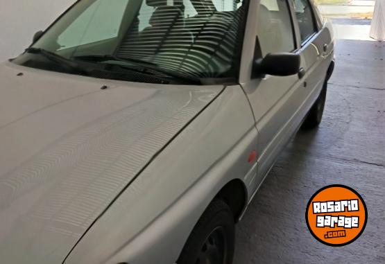 Autos - Ford 2001 2001 GNC 111111Km - En Venta