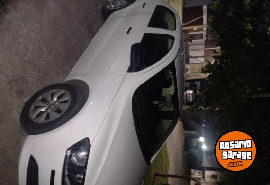 Autos - Volkswagen Voyage 2016 GNC 110000Km - En Venta