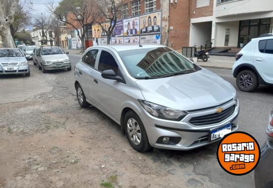 Autos - Chevrolet ONIX JOY 2020 Nafta 65000Km - En Venta