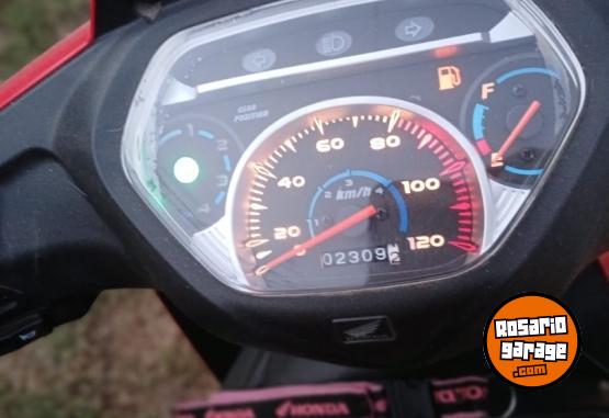 Motos - Honda Wave 2022 Nafta 2300Km - En Venta