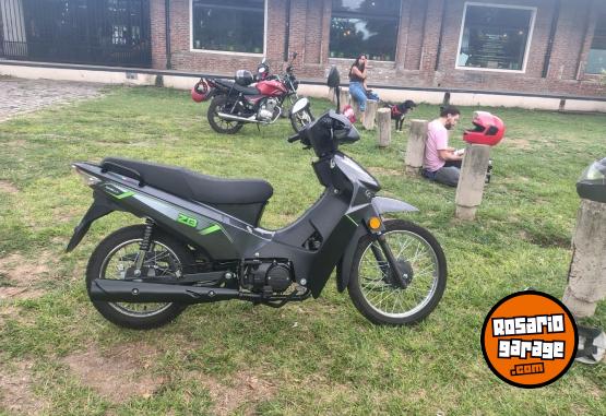 Motos - Zanella ZB 2025 Nafta 7900Km - En Venta