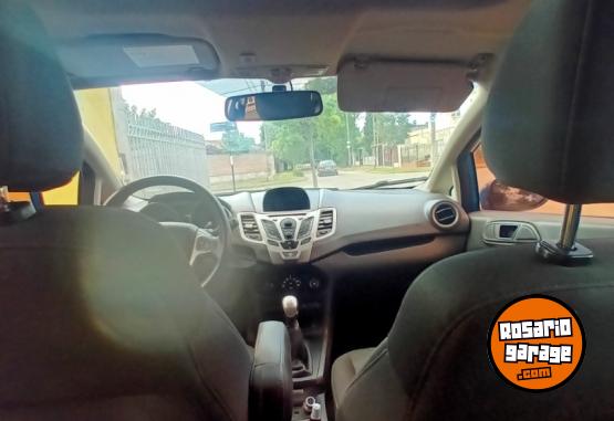 Autos - Ford Kinetic 2013 Nafta 160000Km - En Venta