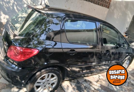 Autos - Peugeot 307 2010 GNC 212000Km - En Venta