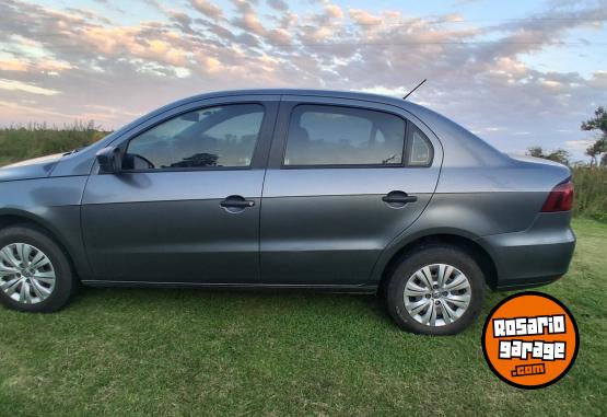 Autos - Volkswagen Voyage trendline 2017 GNC 226000Km - En Venta