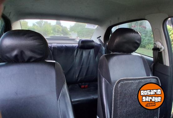 Autos - Volkswagen Voyage trendline 2017 GNC 226000Km - En Venta