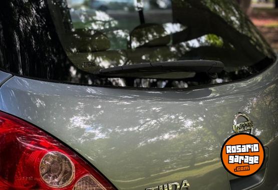 Autos - Nissan Tiida 2011 Nafta 136000Km - En Venta