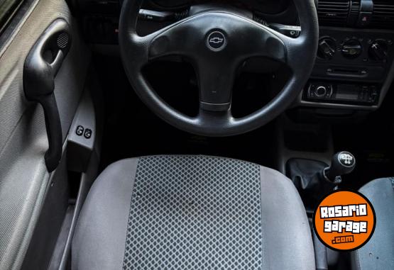 Autos - Chevrolet CORSA 1.6 GLS / GOL POWER 2008 Nafta 157000Km - En Venta