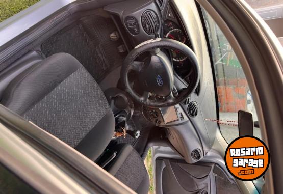 Autos - Ford Focus 2007 Nafta 155000Km - En Venta