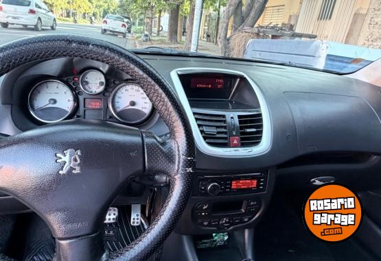 Autos - Peugeot 207 XT 2012 Nafta 155000Km - En Venta