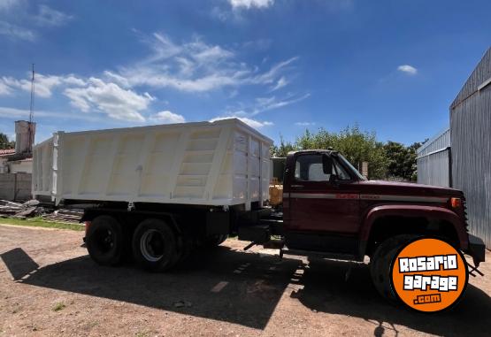 Camiones y Gr�as - Chevrolet 14000 - En Venta