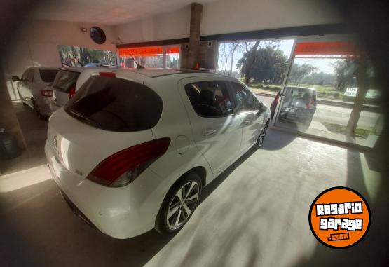 Autos - Peugeot 308 2017 GNC 170000Km - En Venta