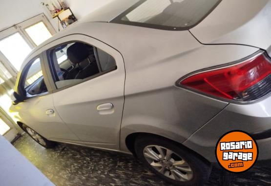 Autos - Chevrolet Prisma 2014 Nafta 180000Km - En Venta