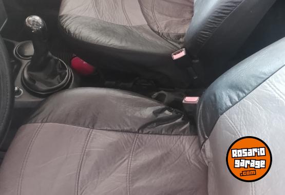 Autos - Ford Ambiente 2008 Nafta 206000Km - En Venta