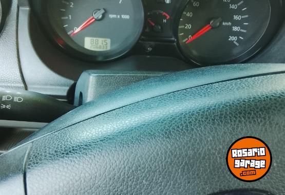 Autos - Ford Ambiente 2008 Nafta 206000Km - En Venta