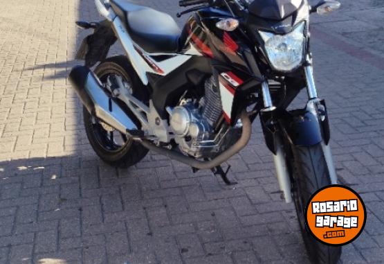 Motos - Honda Cb 250 2018 Nafta 21000Km - En Venta