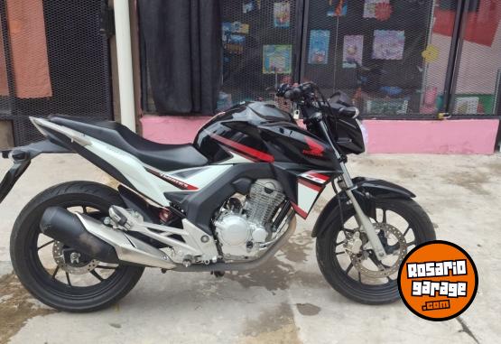 Motos - Honda Cb 250 2018 Nafta 21000Km - En Venta