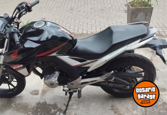 Motos - Honda Cb 250 2018 Nafta 21000Km - En Venta