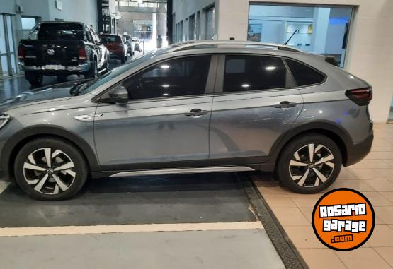 Autos - Volkswagen NIVUS HIGHLINE 2021 Nafta 42000Km - En Venta
