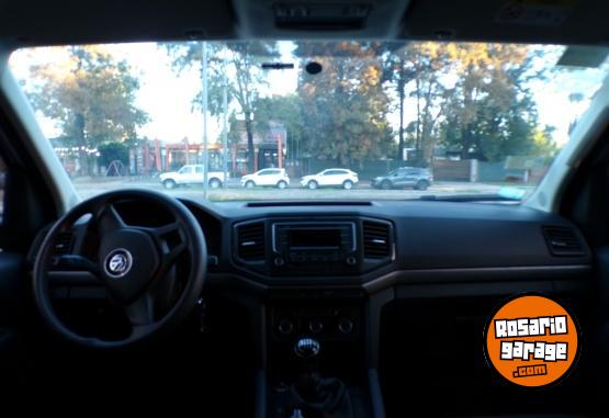 Camionetas - Volkswagen Amarok trendline 4x2 2020 Diesel 90000Km - En Venta