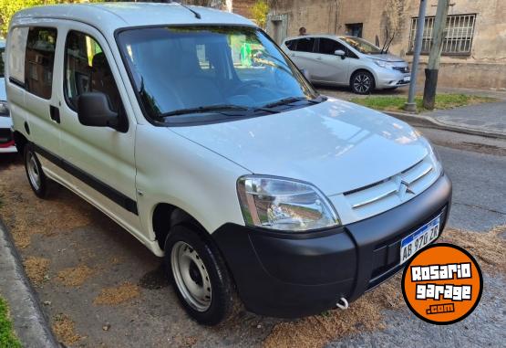Utilitarios - Citroen Berlingo mixta 1ra mano p 2017 Diesel 160000Km - En Venta