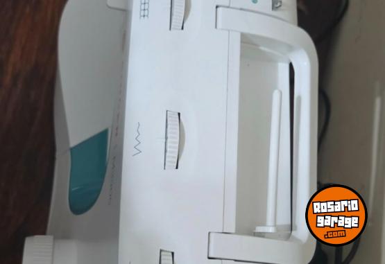 Hogar - Maquina de coser singer m3305 - En Venta